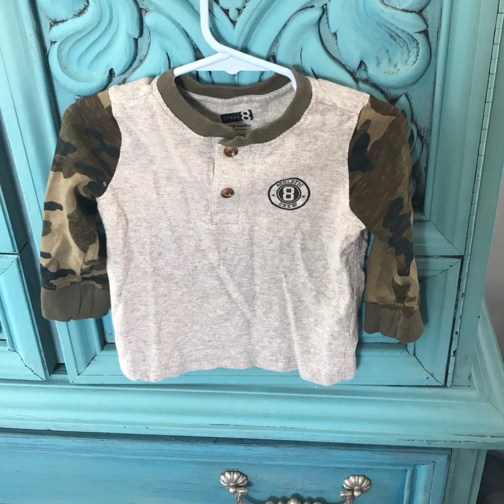 Crazy 8 T-shirt